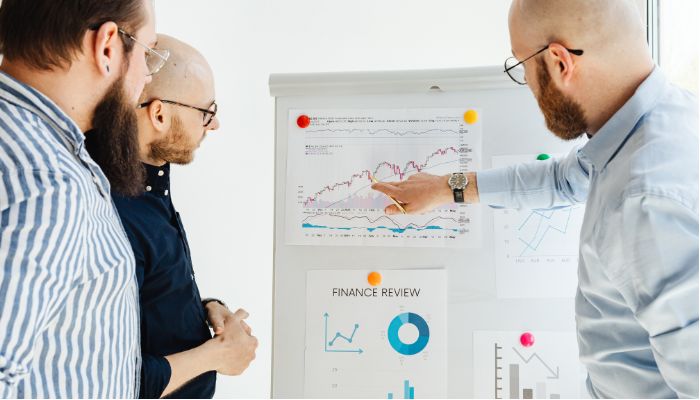 Reporting: The Gap Between Looking Busy and Doing Things That Matter